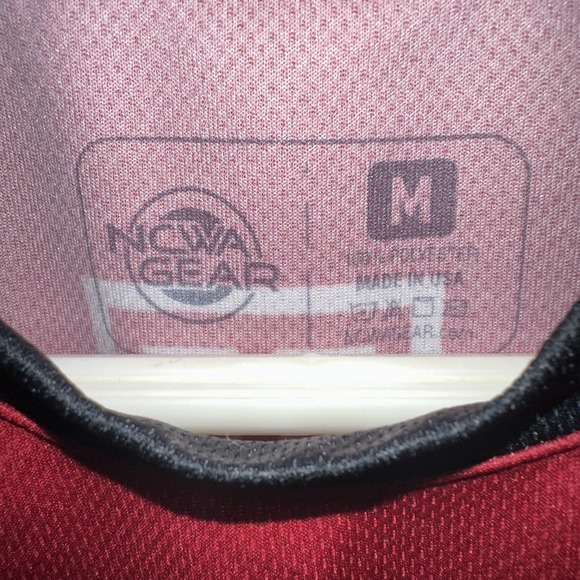 Temple Owls Wrestling Shirt Mens Medium Red Black Short Sleeve NCWA Gear - Picture 2 of 3